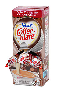 Coffee-Mate Liquid Creamer Salted Caramel Chocolate (50 Count)